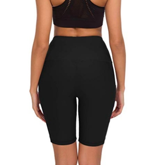 High Waist - Tummy Control Pocket Yoga Shorts - Picture 4 of 4